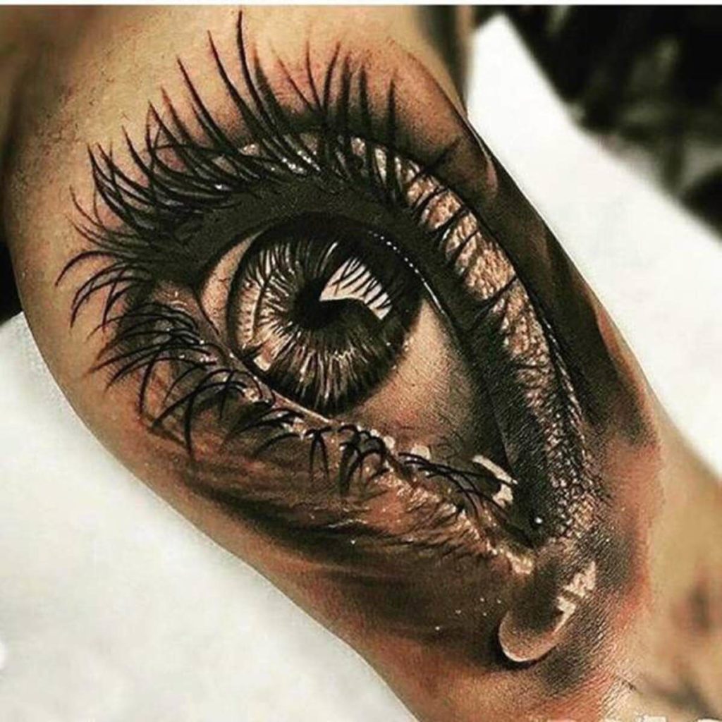 3d Realistic eye tattoo
